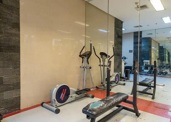 2br Forbeswood Heights Forbestown Bgc Apartamento *