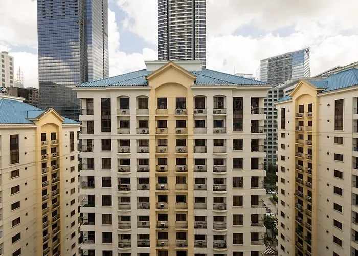 2br Forbeswood Heights Forbestown Bgc * Manila