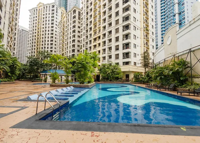 2br Forbeswood Heights Forbestown Bgc * Manila